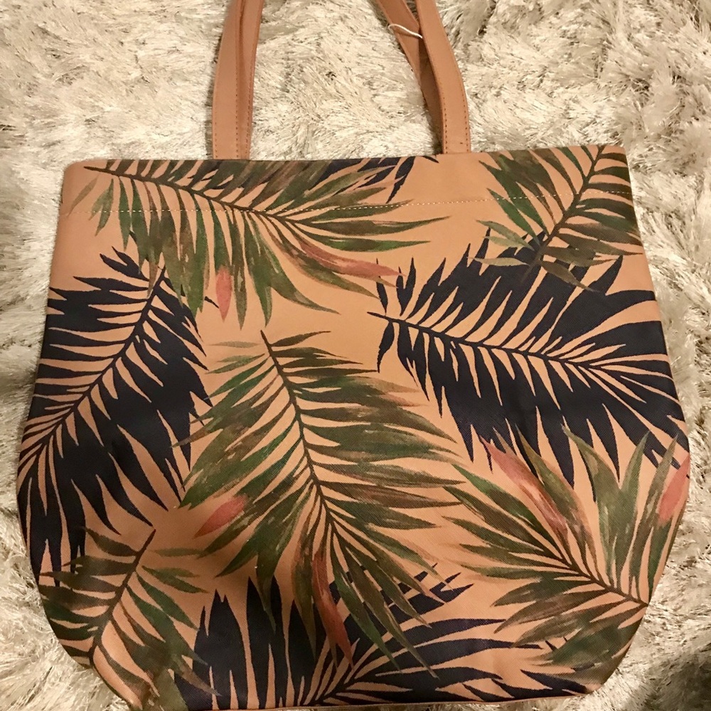 🌵Blue/Green Leaf Tote